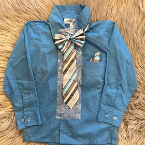 Toddler Boy azure blue 3T Button down dress shirt NWOT, with ties & handkerchief